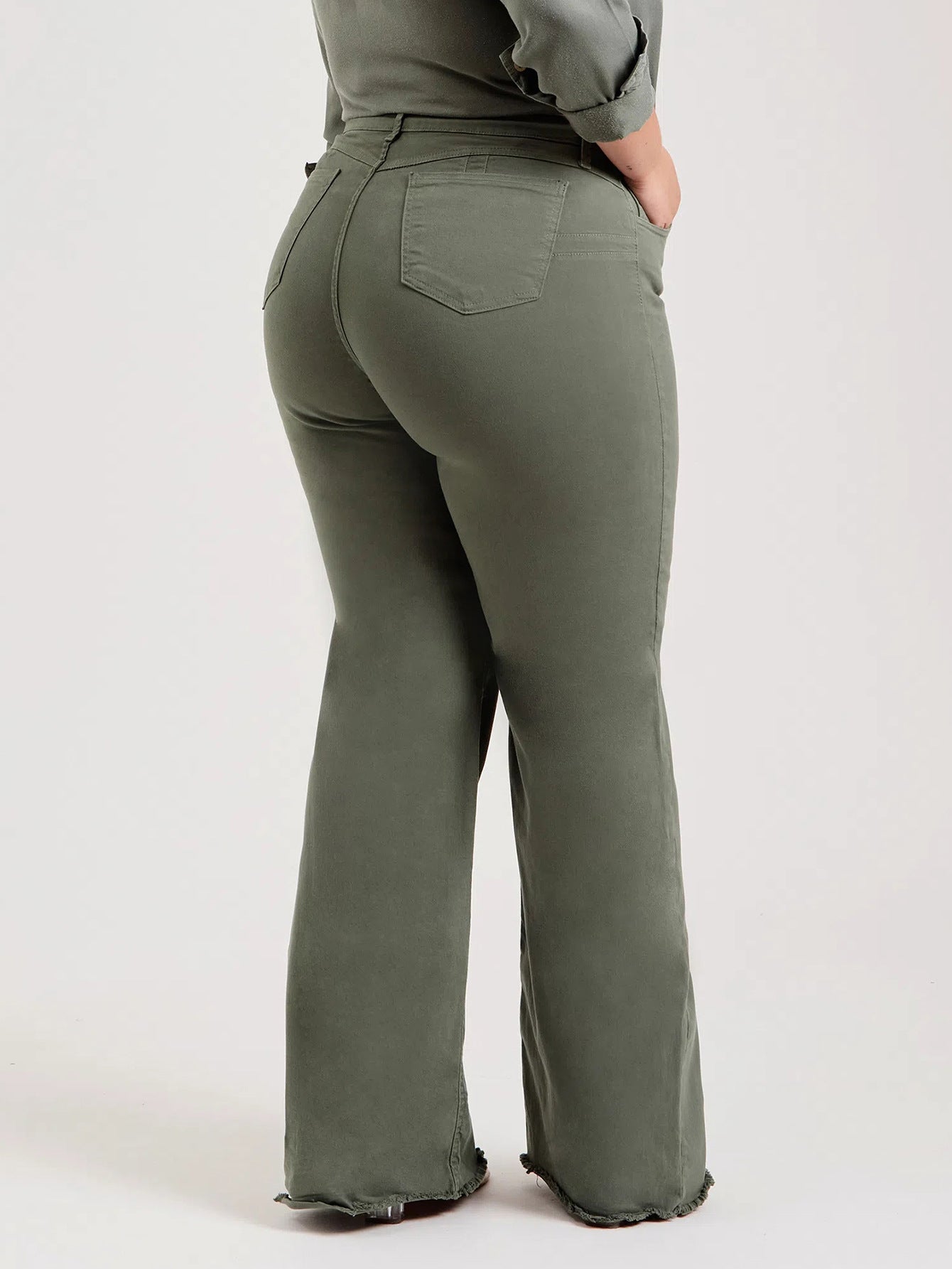 Pantalon évasé slim